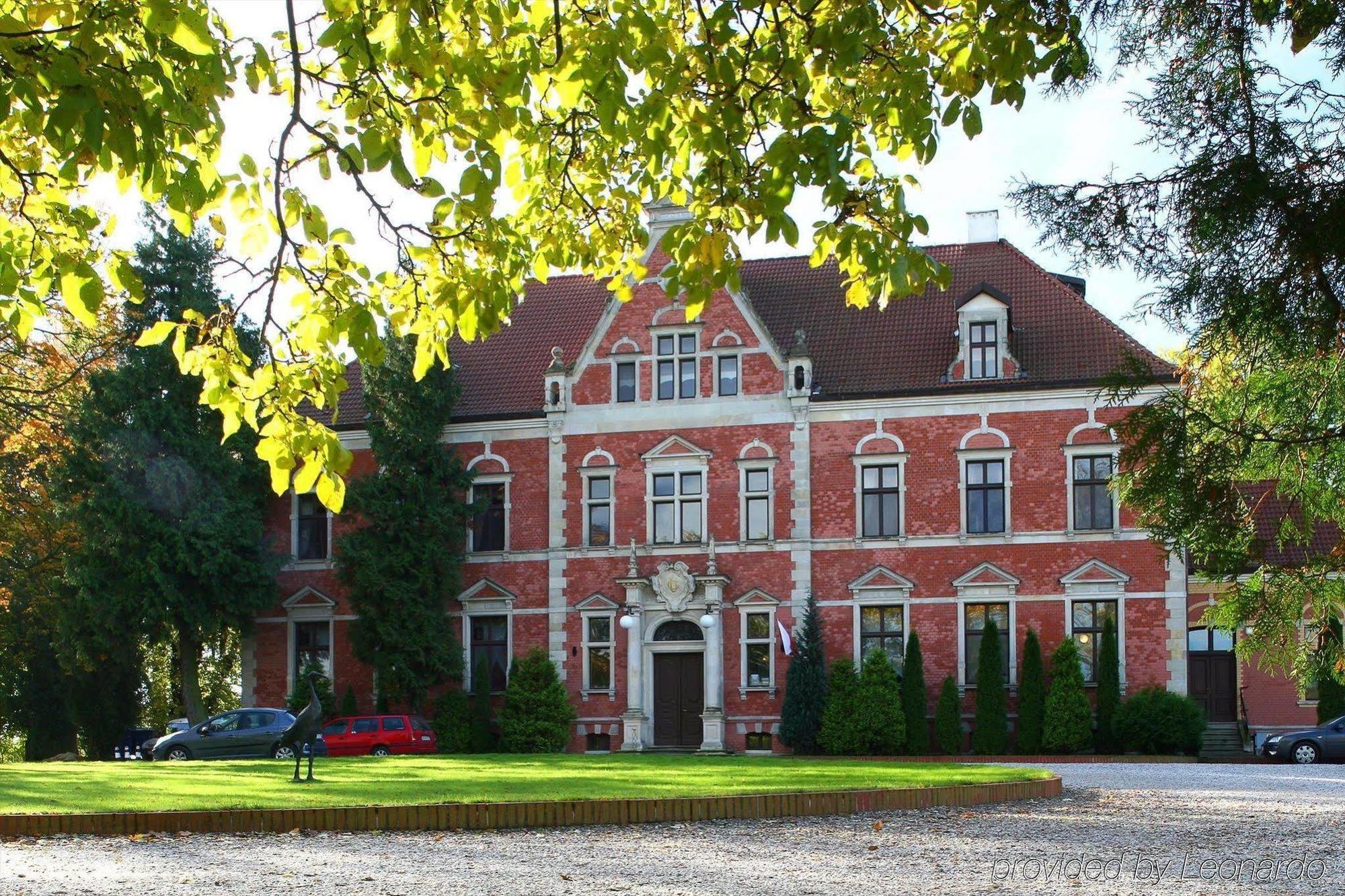 Leźno Palace Exterior foto