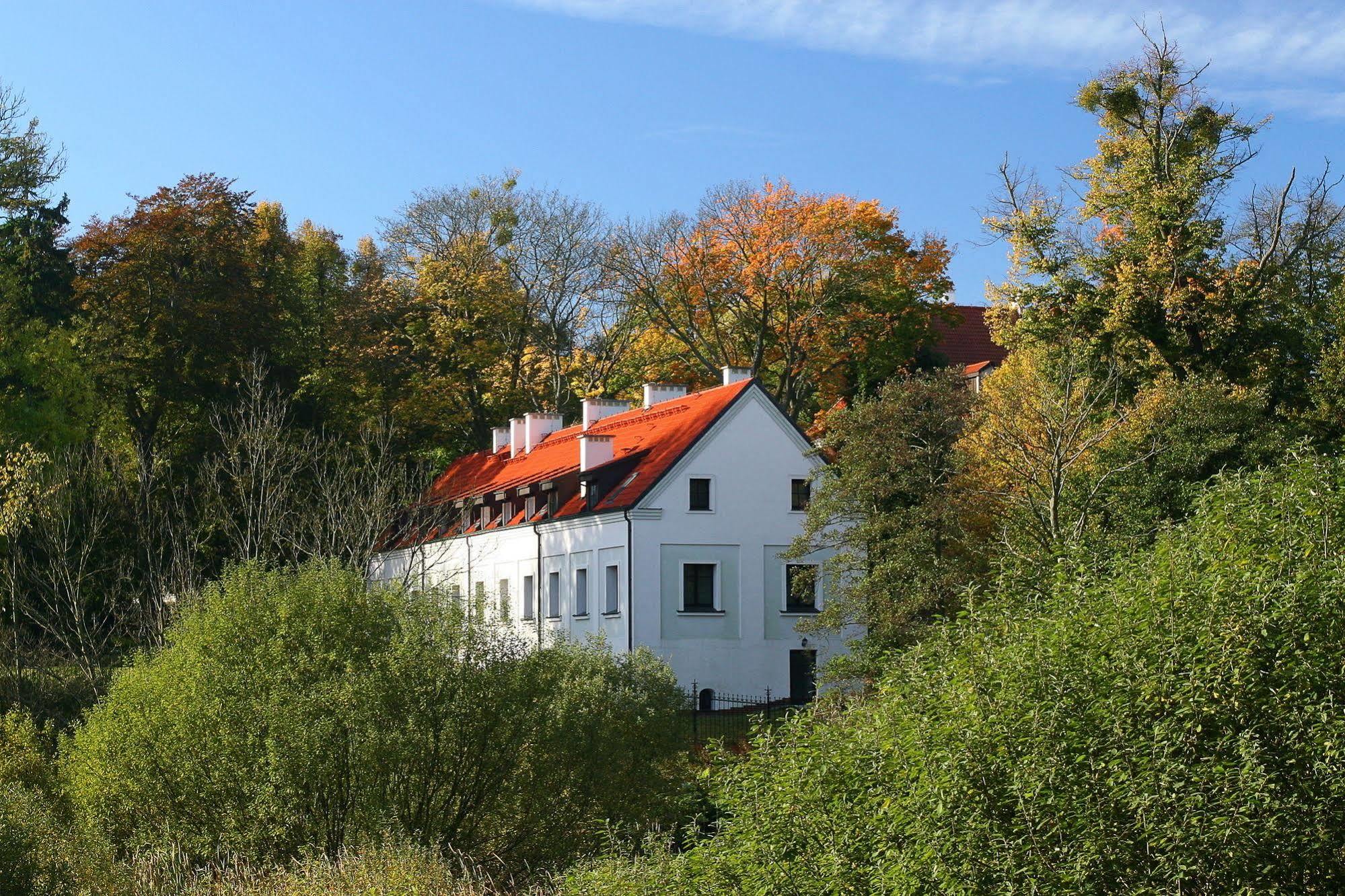 Leźno Palace Exterior foto